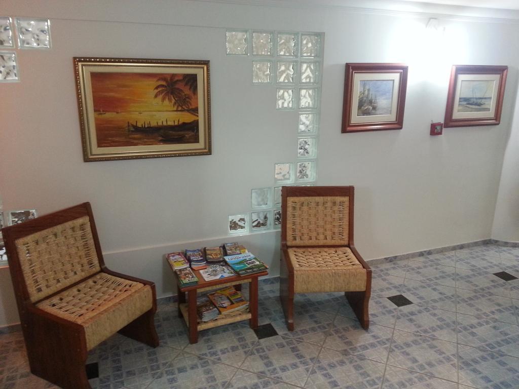 Hotel Pousada Valintur Balneário Camboriú Buitenkant foto